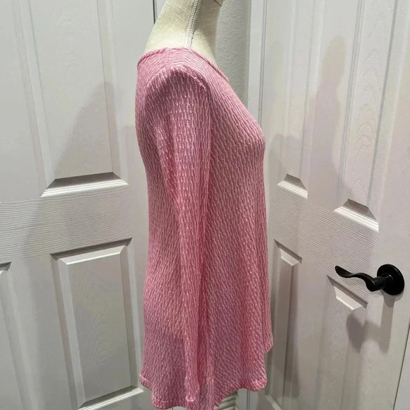 NWT Chelsea and Theodore Poly rayon textured sweater top high low pink & white - Picture 4 of 8